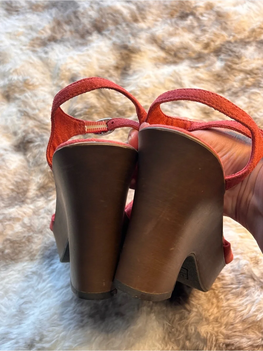 Vintage Y2K BONGO Salmon colored Platform Knot Sandals for Women